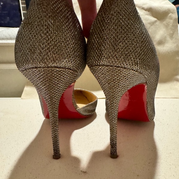 👸 ✨ Louboutin Iriza Glitter Leather Pumps - Picture 5 of 9